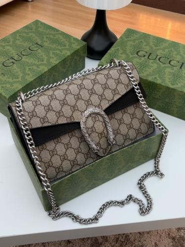 قوتشي - بيج واسود