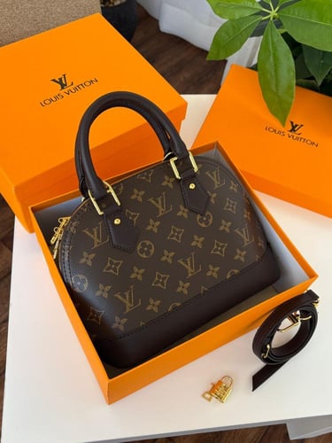 شنطة لويس فيتون - بني