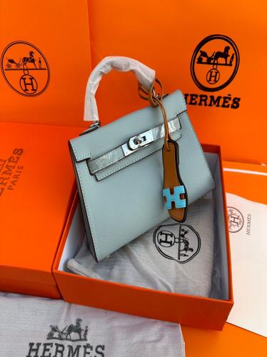 هرمز قفل فضي - رمادي فاتح 22 CM