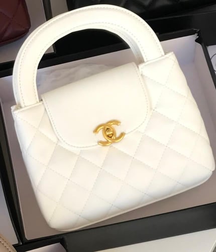 شانيل 03 - مطفي لوقو ذهبي الوان متعدده