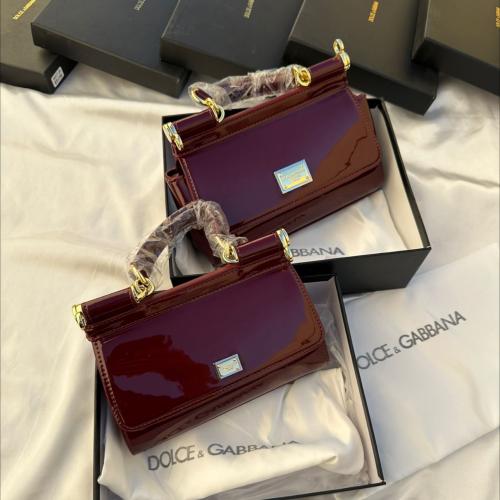 شنطة دولتشي & قابانا - عنابي