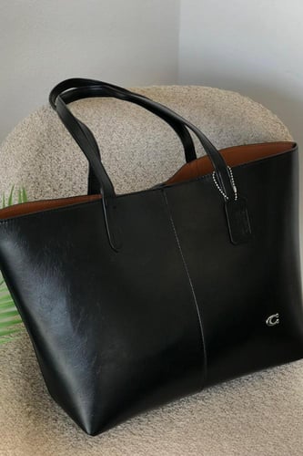 توت باق كوتش - اسود