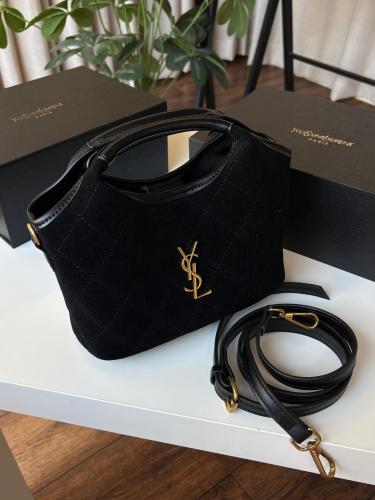 شنطة سان لوران مخمل - اسود