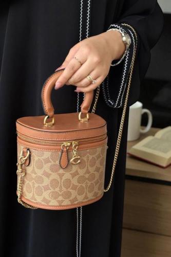 شنطة كوتش ميكب - بني