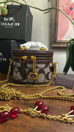 ميني كوتش - برغندي