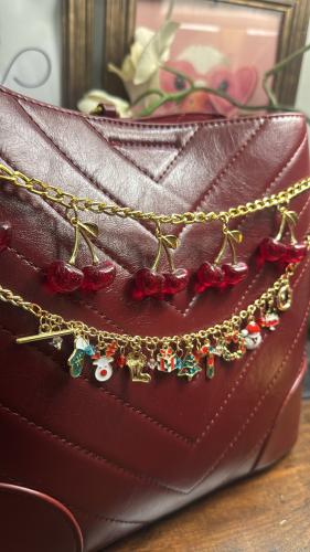 تشارمز الكرز + تشارمز Love