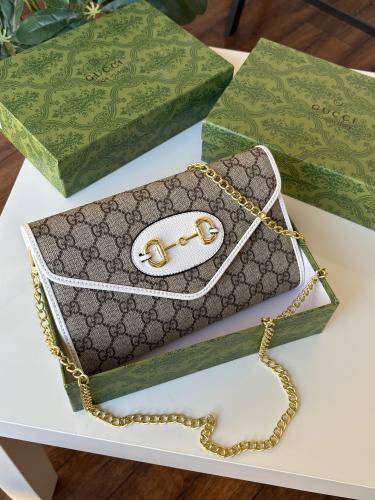 شنطه كروس قوتشي - ابيض