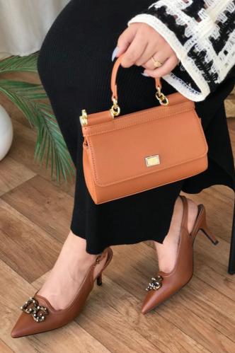 طقم 01 بني دولتشي اند قابانا شنطه + كعب