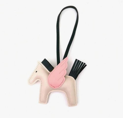 تعليقة حصان