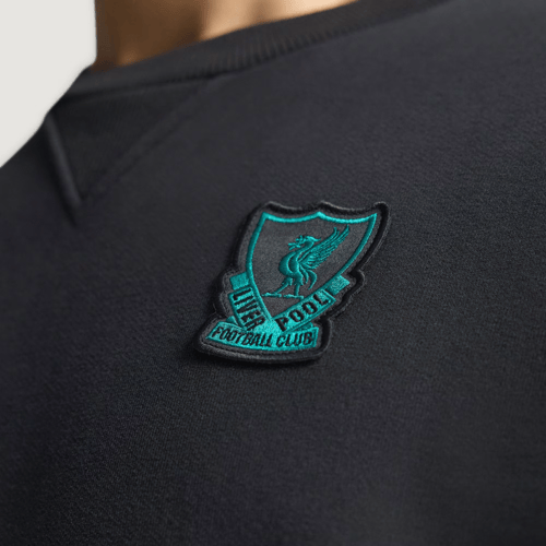 سويت تيشيرت ليفربول 2025/26 لايف ستايل