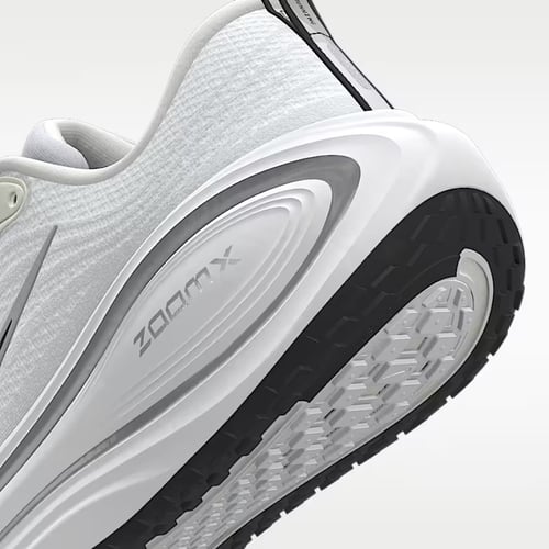 جزمة نايك Nike Vomero Plus By You رجالي