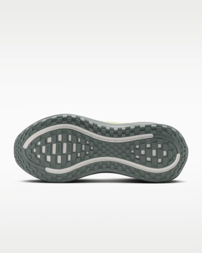 جزمة نايك Nike Vomero Plus نسائي