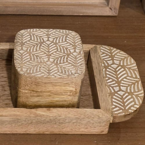 طقم مبخر خشبي أنيق بنقش الموزاييك أو الأوراق مع عل...