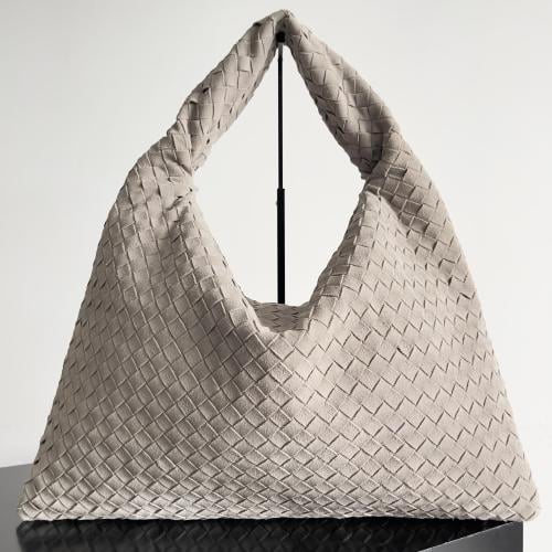 Large Bottega Hop Bag
