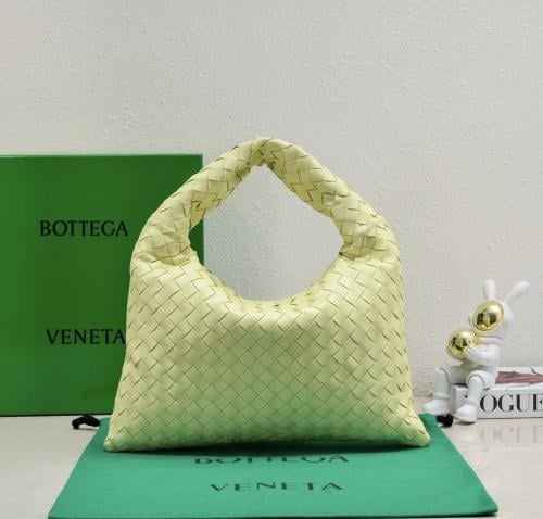 Small Bottega Hop Bag
