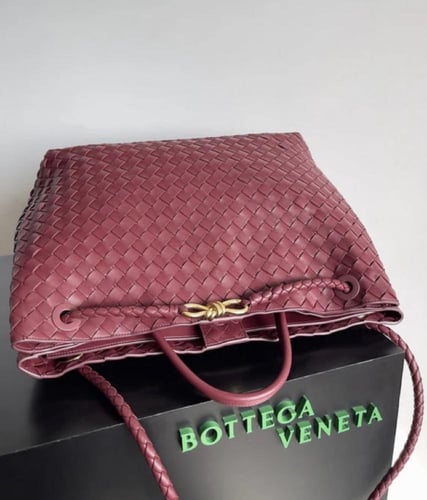 Large Bottega Andiamo