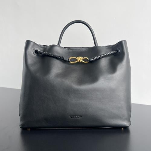Large Bottega Andiamo