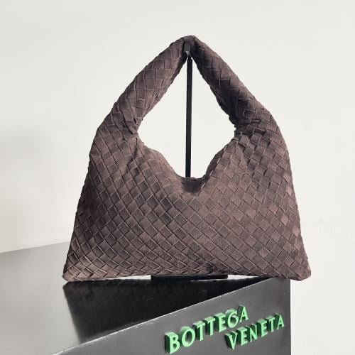Small Bottega Hop Bag