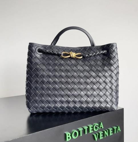 Medium Bottega Andiamo