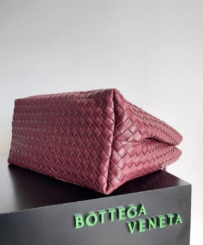 Large Bottega Andiamo
