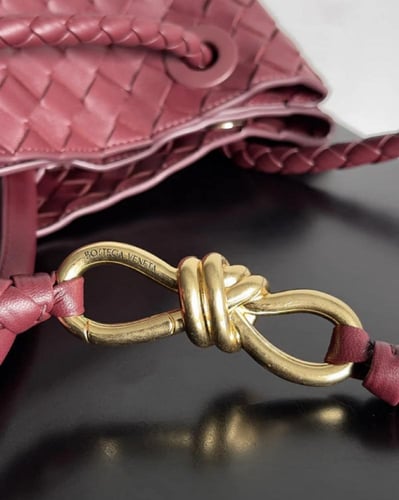 Large Bottega Andiamo