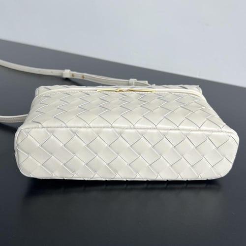 Bottega - Bang Bang Vanity Case