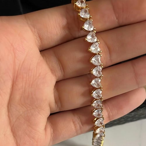 Hearts stacked necklace