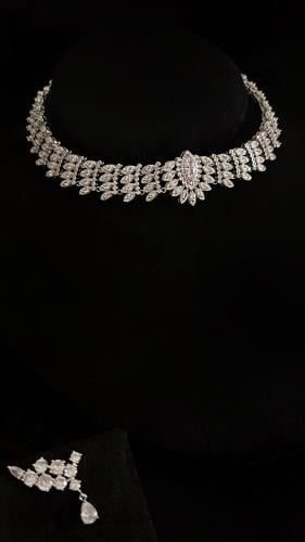 choker lils