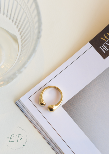 Golden Ellise Ring