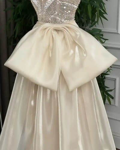 فستان كلوش فيونكة جازار