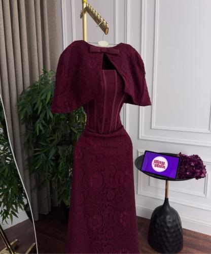 فستان دانتيل كاب