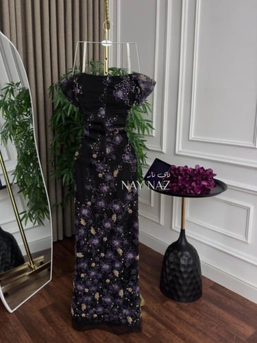 فستان سهرة مطرز بالخرز