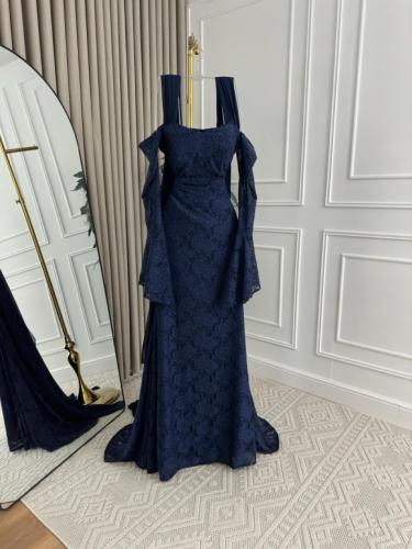 فستان سهرة دانتيل كحلي