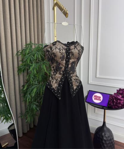 فستان سهرة كورسيه مطرز