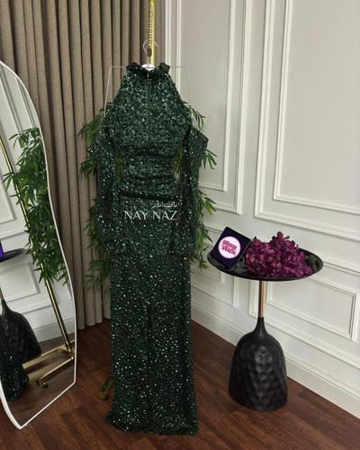 فستان سهرة تطريز خرز