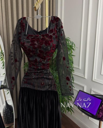 فستان سهرة مخمل تطريز فاخر
