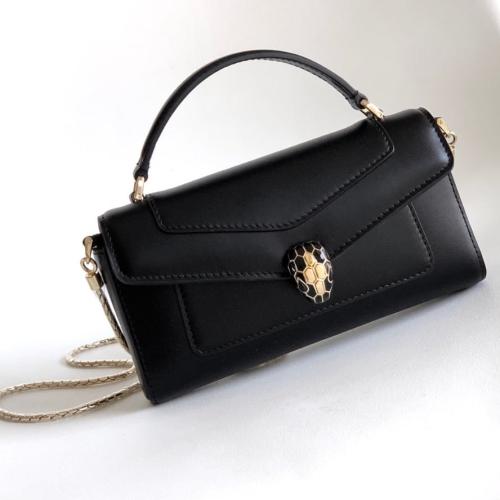 شنطة Bvlgari أسود