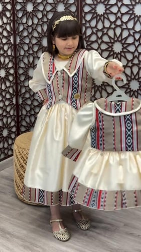 فساتين اطفال يوم بدينا