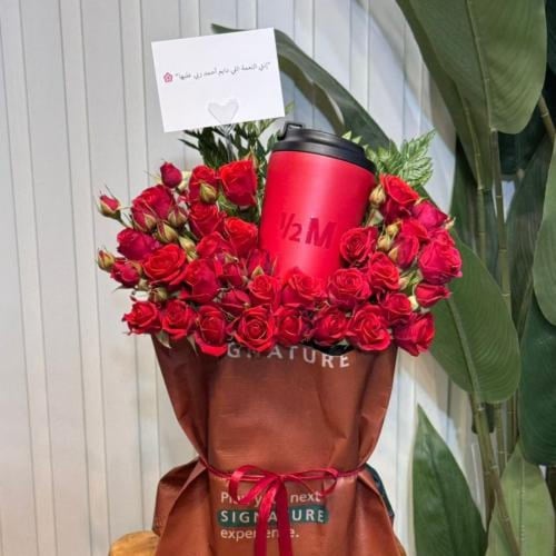 مق هاف مليون احمر مع باقه ورد