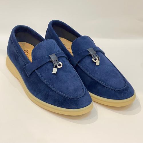 Loribina shoe