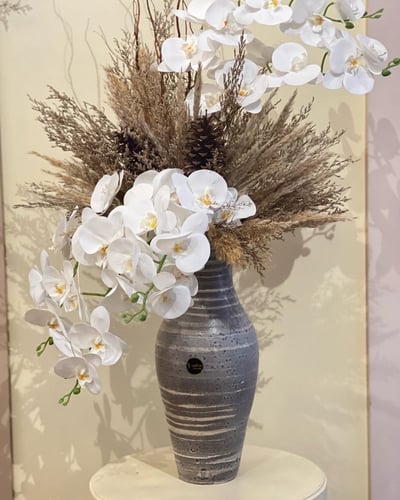 فازة ورد صناعي L20