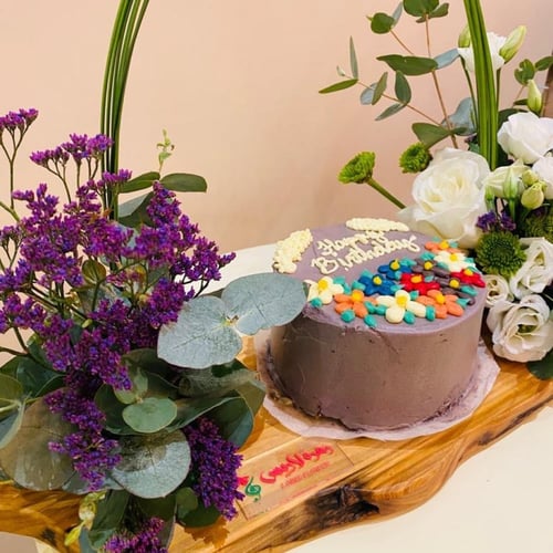 ورد وكيك لنش بوكس