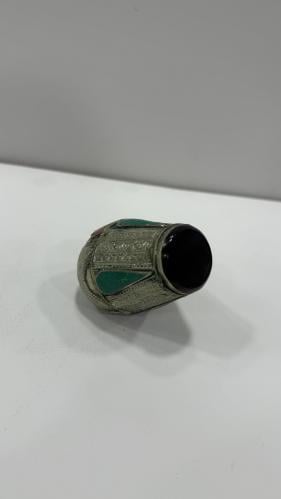 خاتم عملاق
