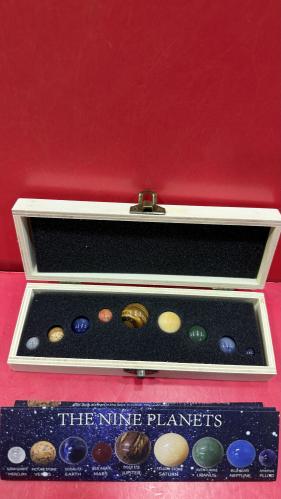 احجار كريمه ب اشكال الكواكب