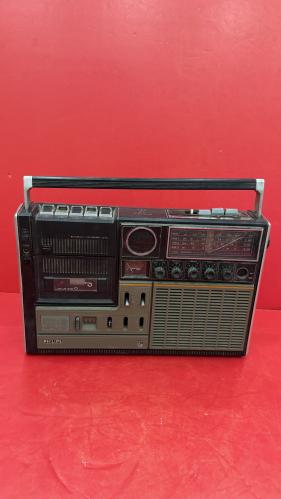 مسجل وراديو فيلبس