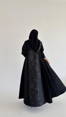 عبايه مسره