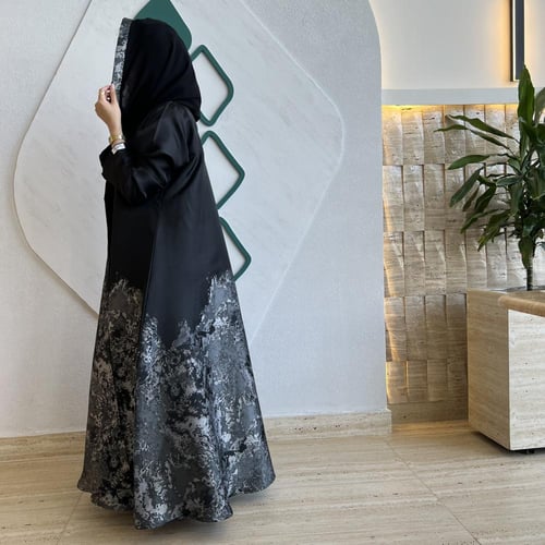 عباية رمادي