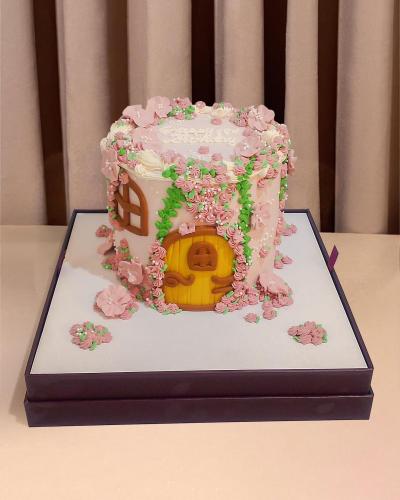 Blossom House Cake