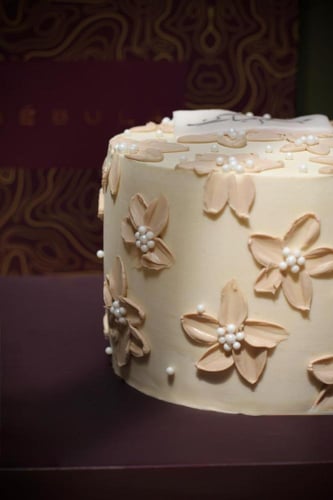 Pearl Blossom Cake
