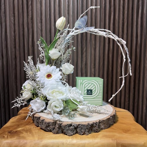 ستاند ورد صناعي